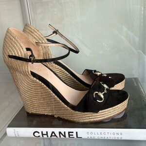 Black Gucci wedges